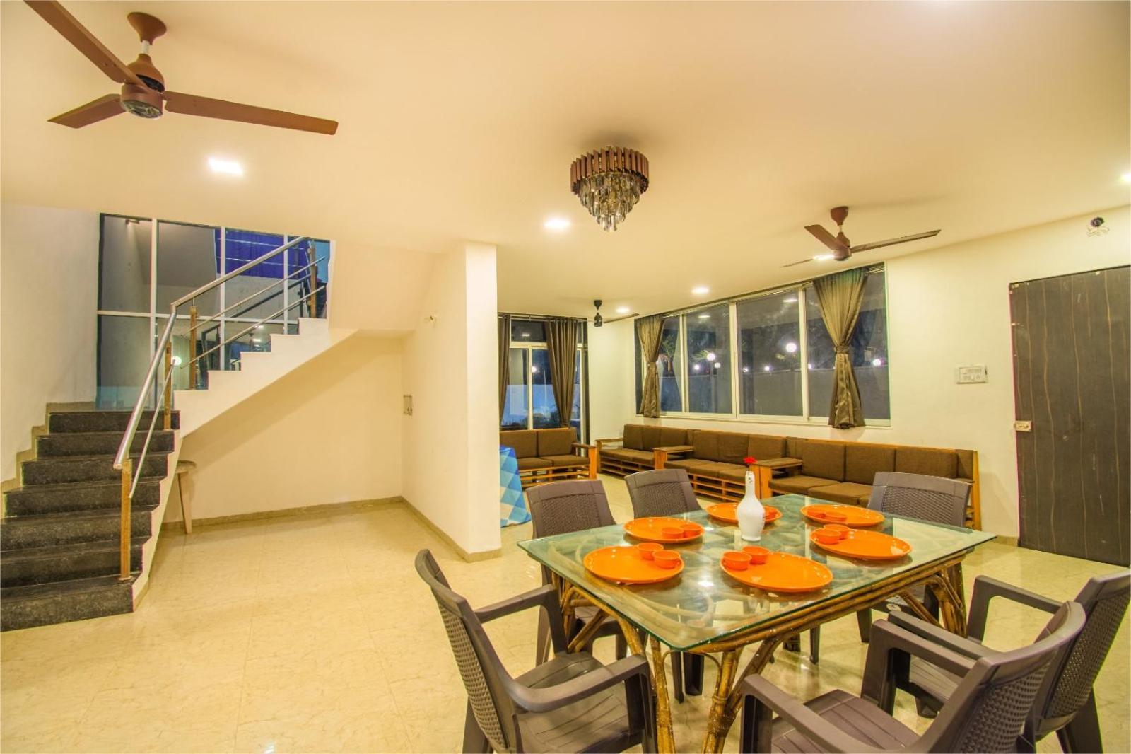 Empyrean Stay Ll 6Bhk Ll Royal Bramha Palace Ll Pvt Pool Ll Lonavala Bagian luar foto